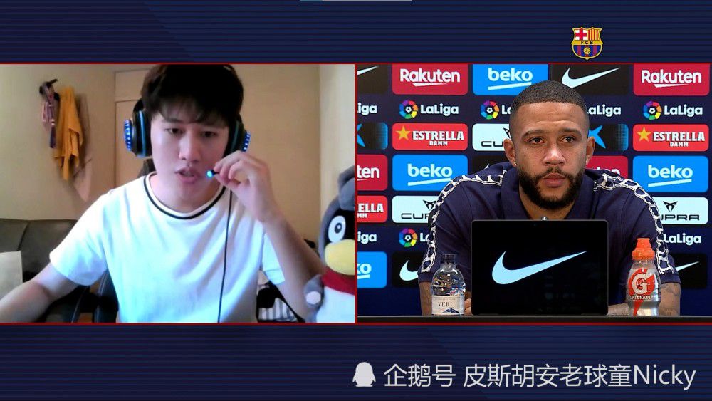据德国媒体《图片报》报道，多特如果续约胡梅尔斯，俱乐部将不会补强中卫，他和罗伊斯是否留队将在本赛季后决定。